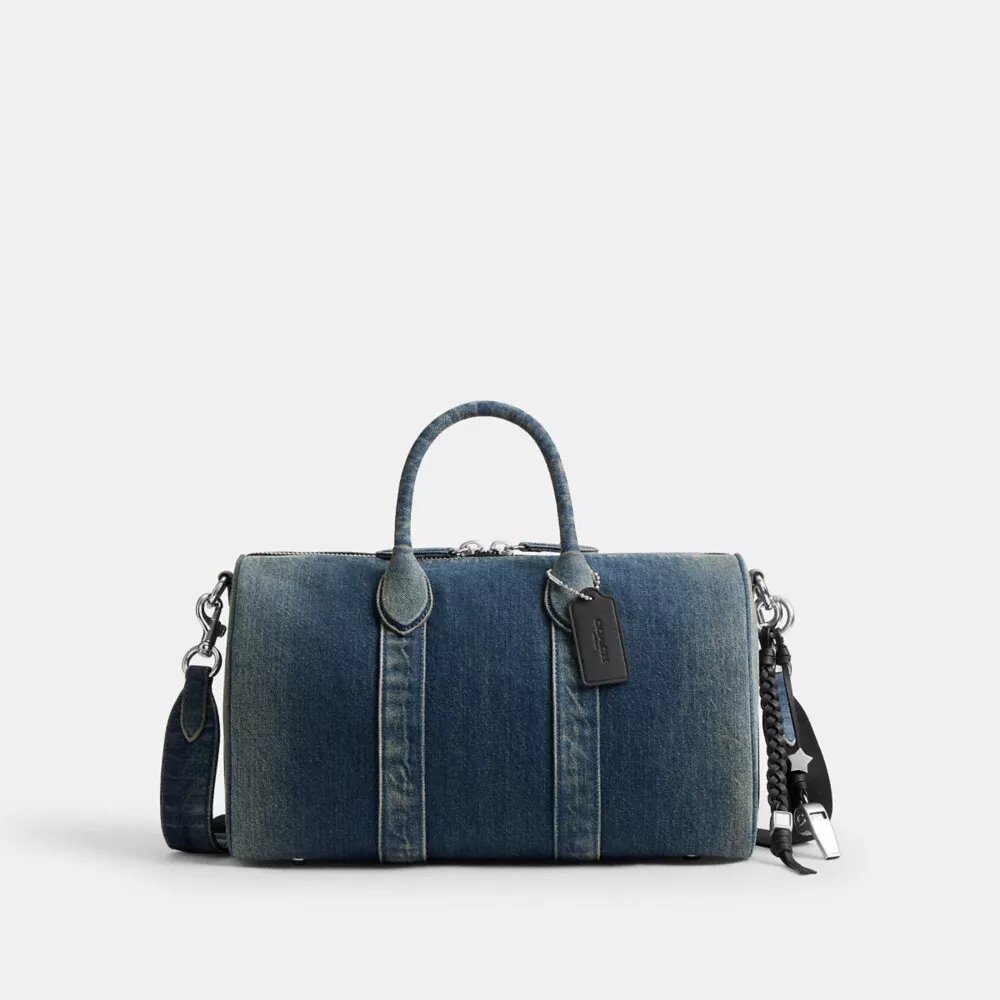Compass Bag 35 από αναγεννημένο βαμβακερό τζιν με γούρια