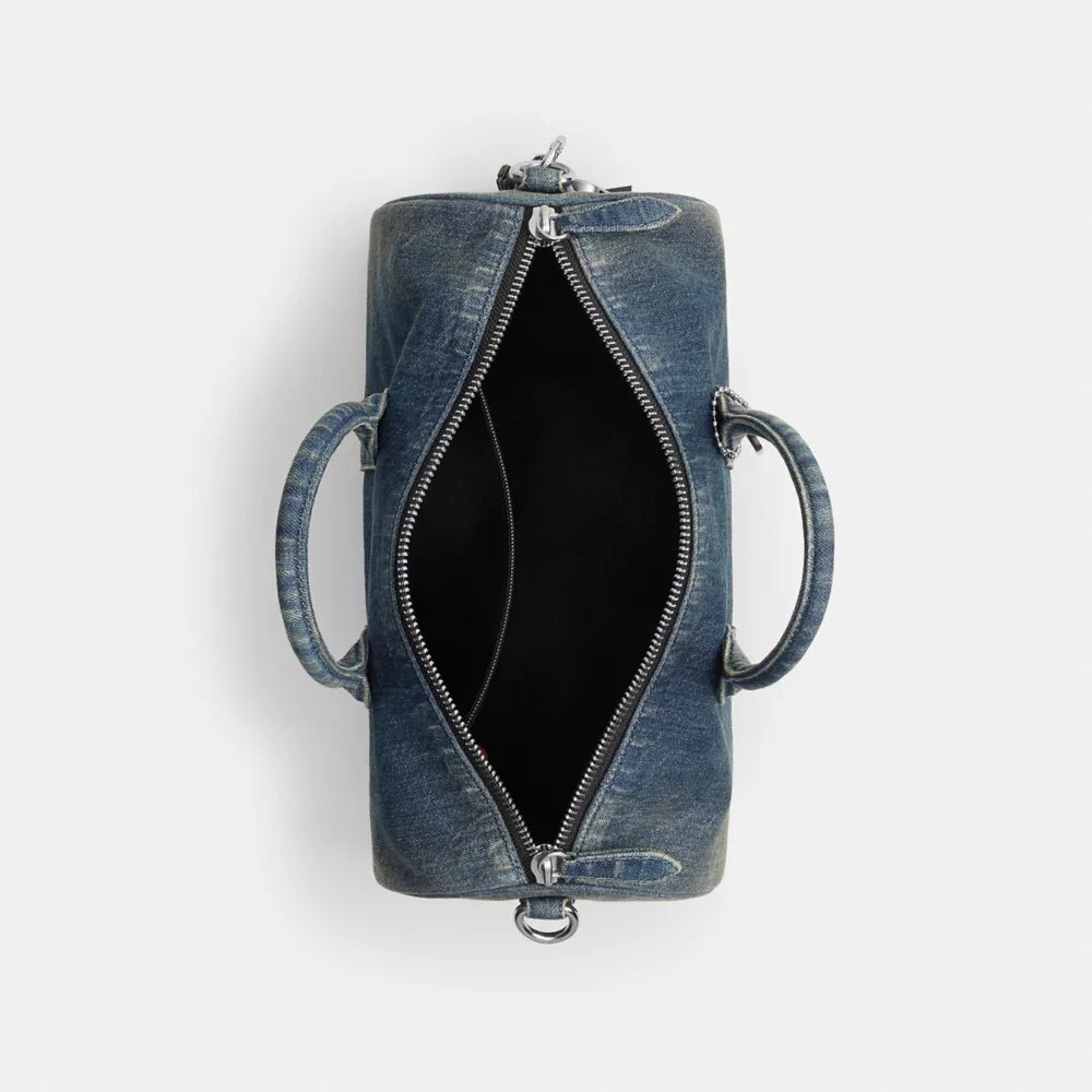 Compass Bag 35 από αναγεννημένο βαμβακερό τζιν με γούρια