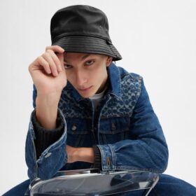 Δερμάτινο καπέλο τύπου «bucket»