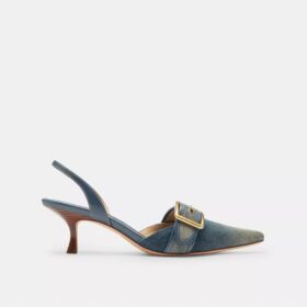 Εξώφτερνα Margot σε Loved Denim