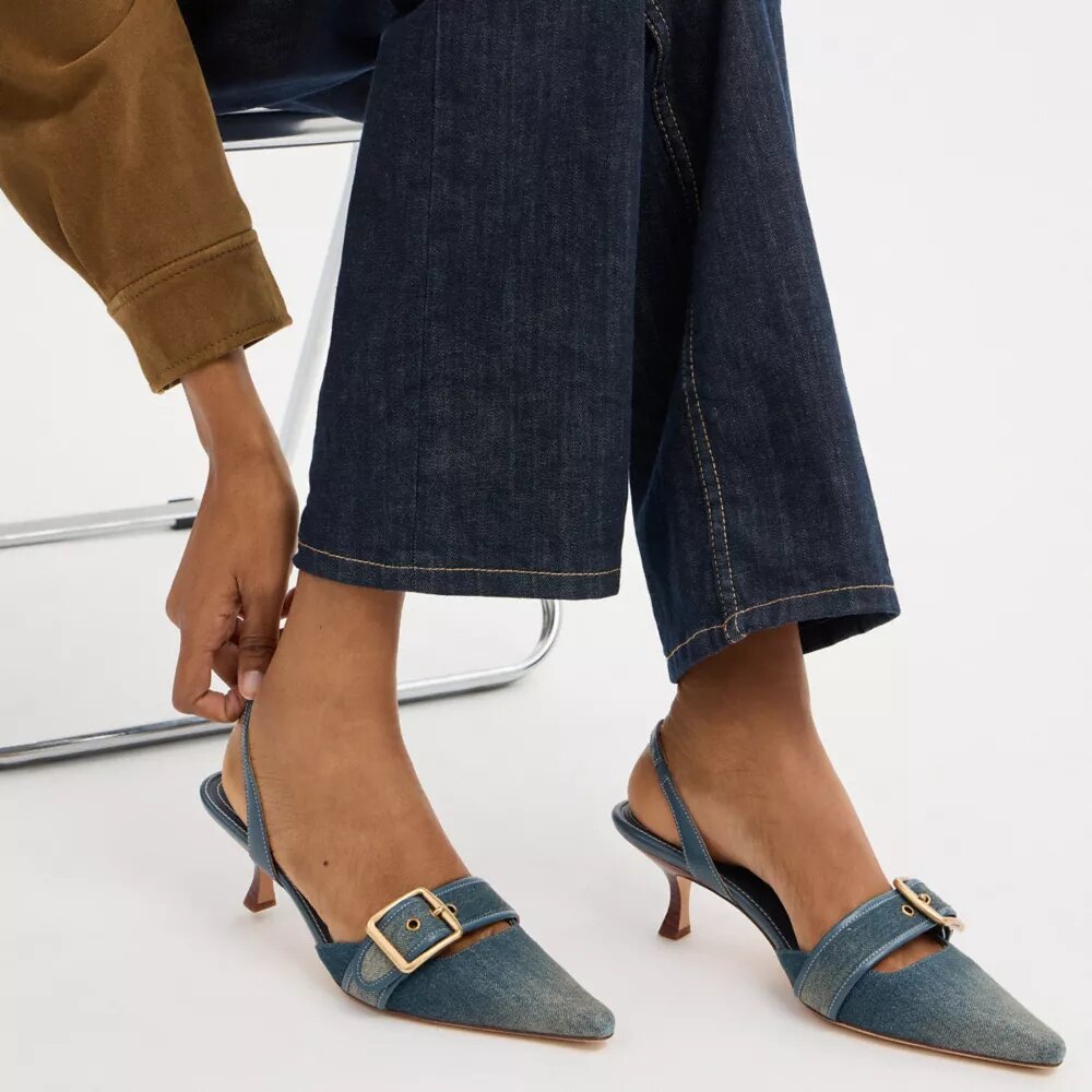 Εξώφτερνα Margot σε Loved Denim
