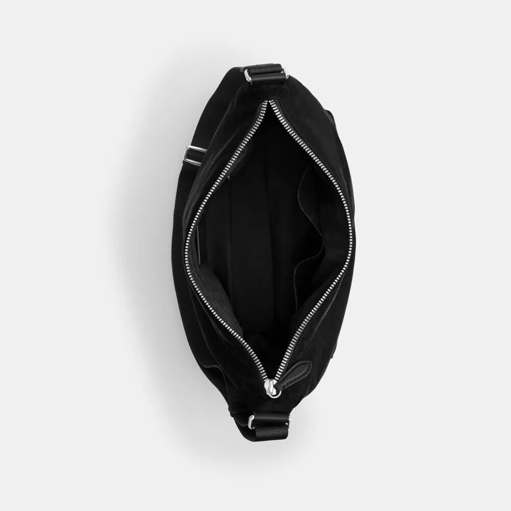 Leo Crossbody από χαρακτηριστικό Νάιλον