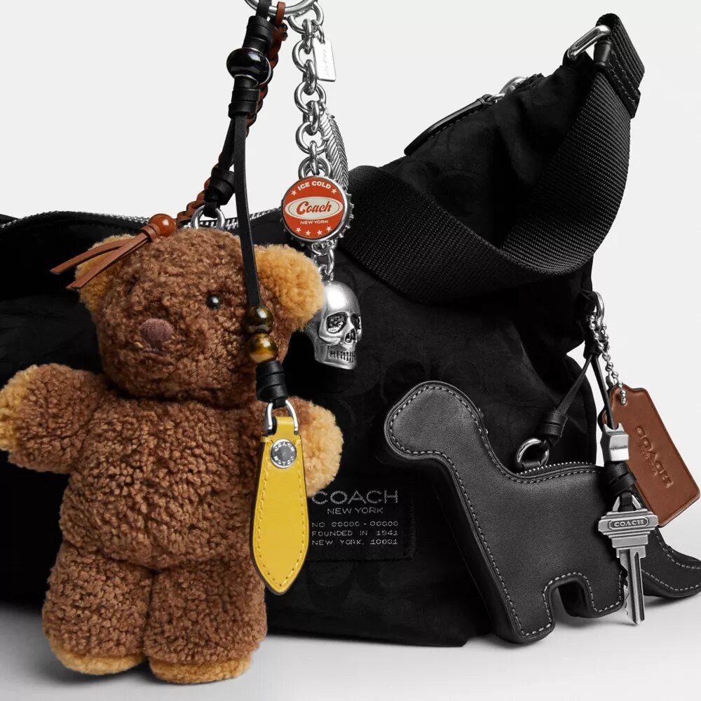 Leo Crossbody από χαρακτηριστικό Νάιλον με Γούρια