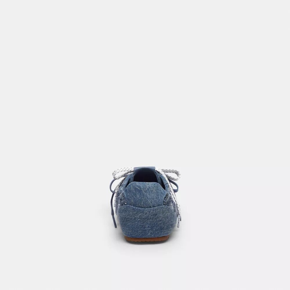Μαλακά Sneakers σε χαρακτηριστικό τζιν