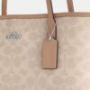 Μεσαία τσάντα Tote από το Signature Canvas