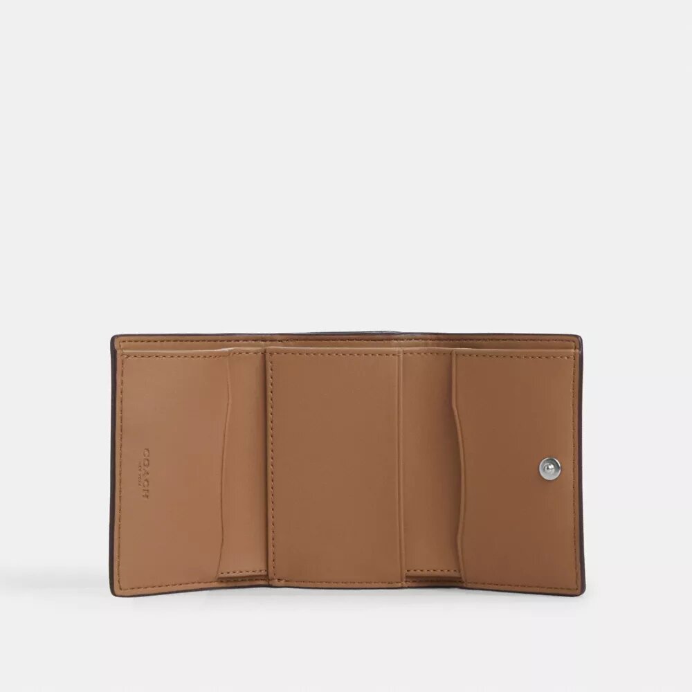 Μικρό πορτοφόλι από Signature Canvas