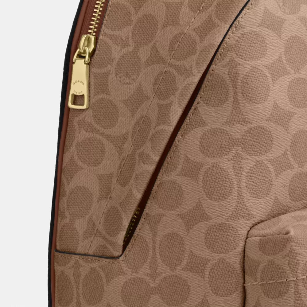 Μικρό σακίδιο Taylor από Signature Canvas