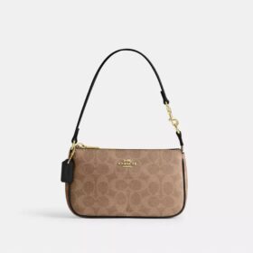 Nolita 19 από το Signature Canvas