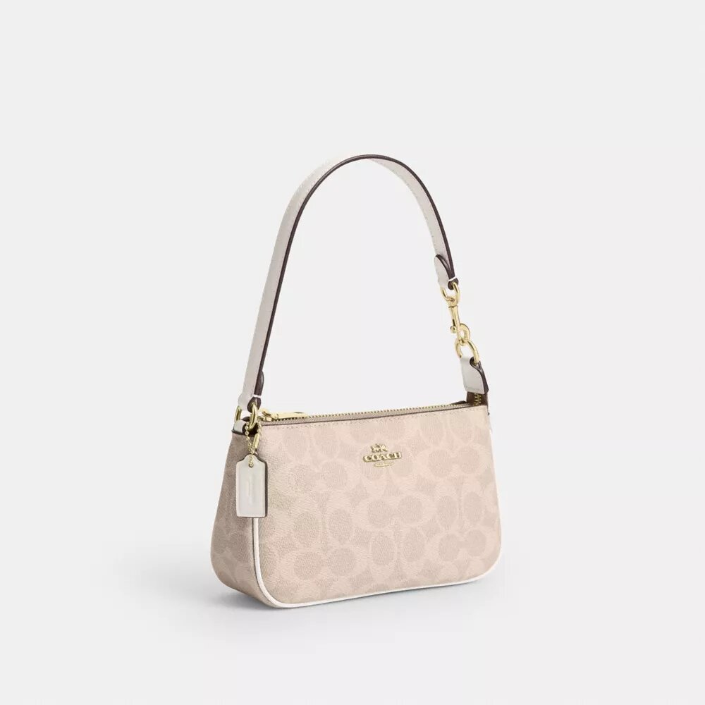 Nolita 19 από το Signature Canvas