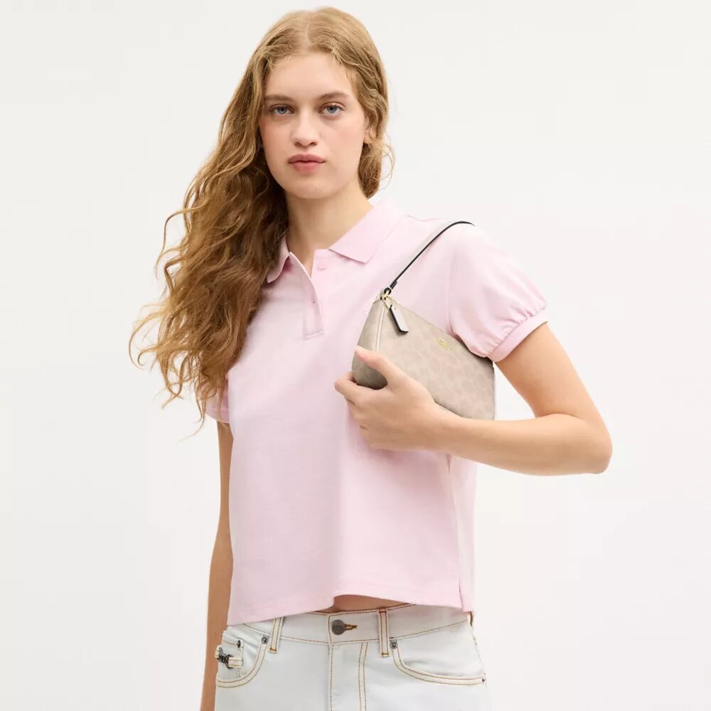 Nolita 19 από το Signature Canvas