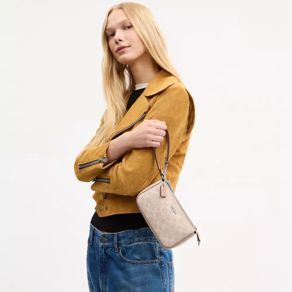 Nolita 19 από το Signature Canvas