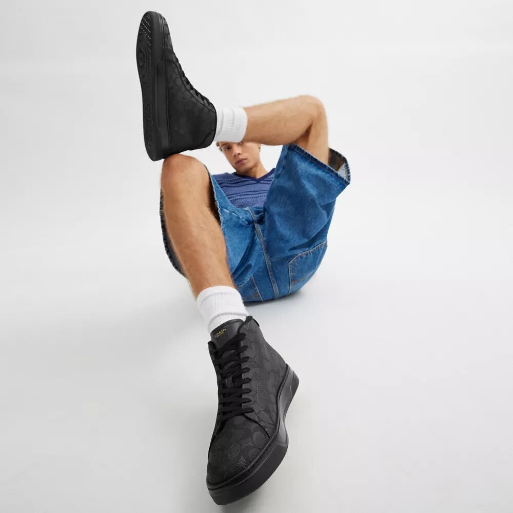 Ψηλά Sneakers από το Signature Canvas