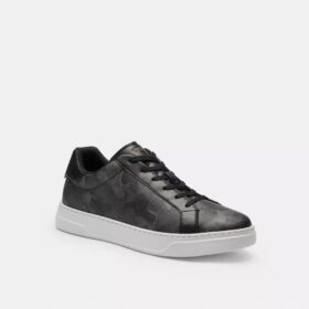 Ψηλά Sneakers με το χαρακτηριστικό καμουφλάζ μοτίβο
