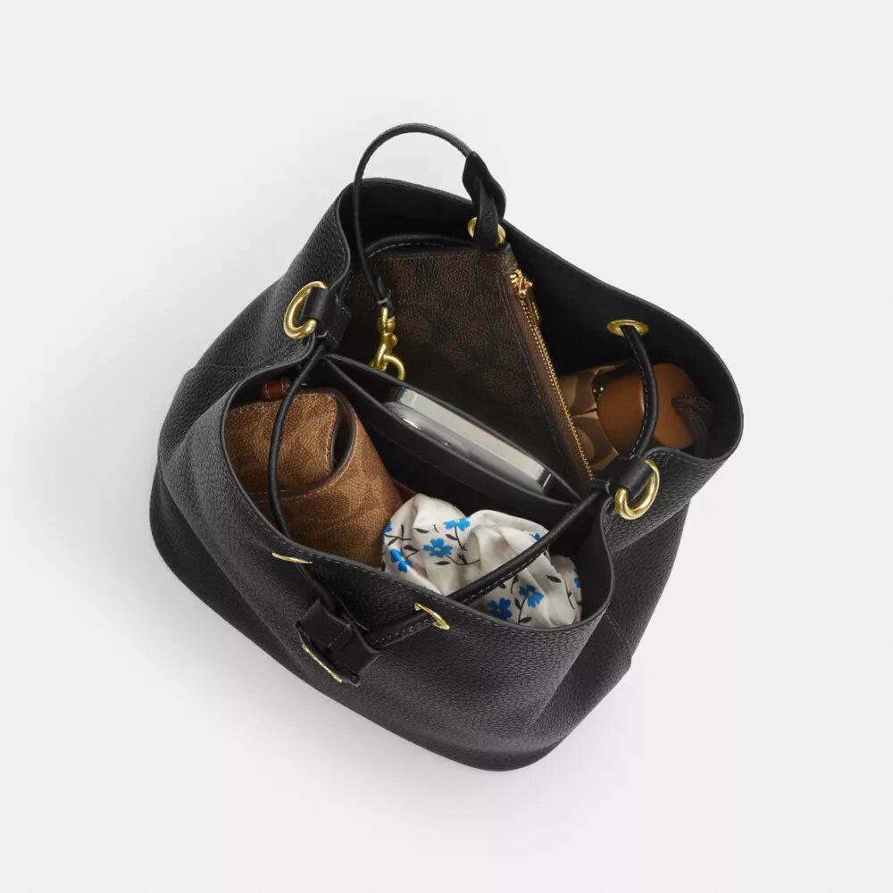 Τσάντα Rowan Bucket από Signature Canvas