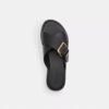 Σανδάλια με διασταυρωμένες αγκράφες
