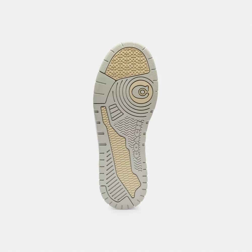 Sneakers Soho σε χαρακτηριστικό στυλ