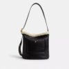 Τσάντα Bleecker Bucket από shearling