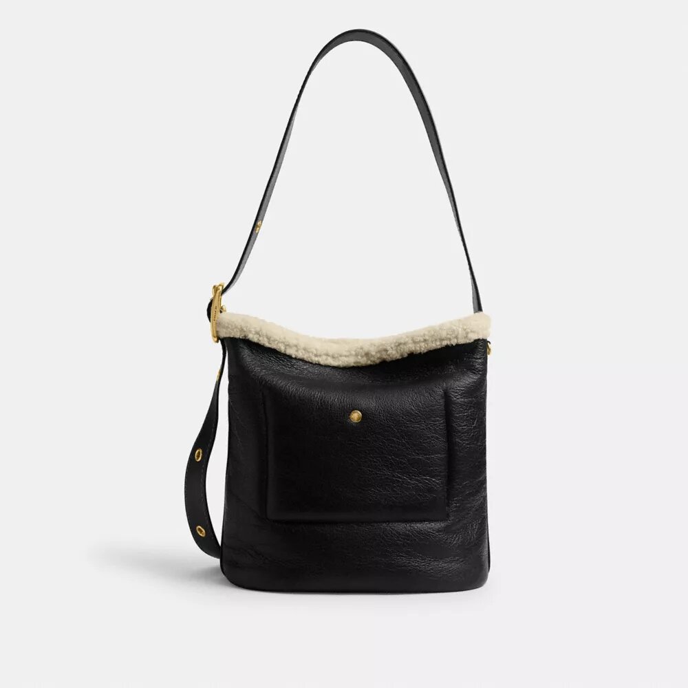 Τσάντα Bleecker Bucket από shearling
