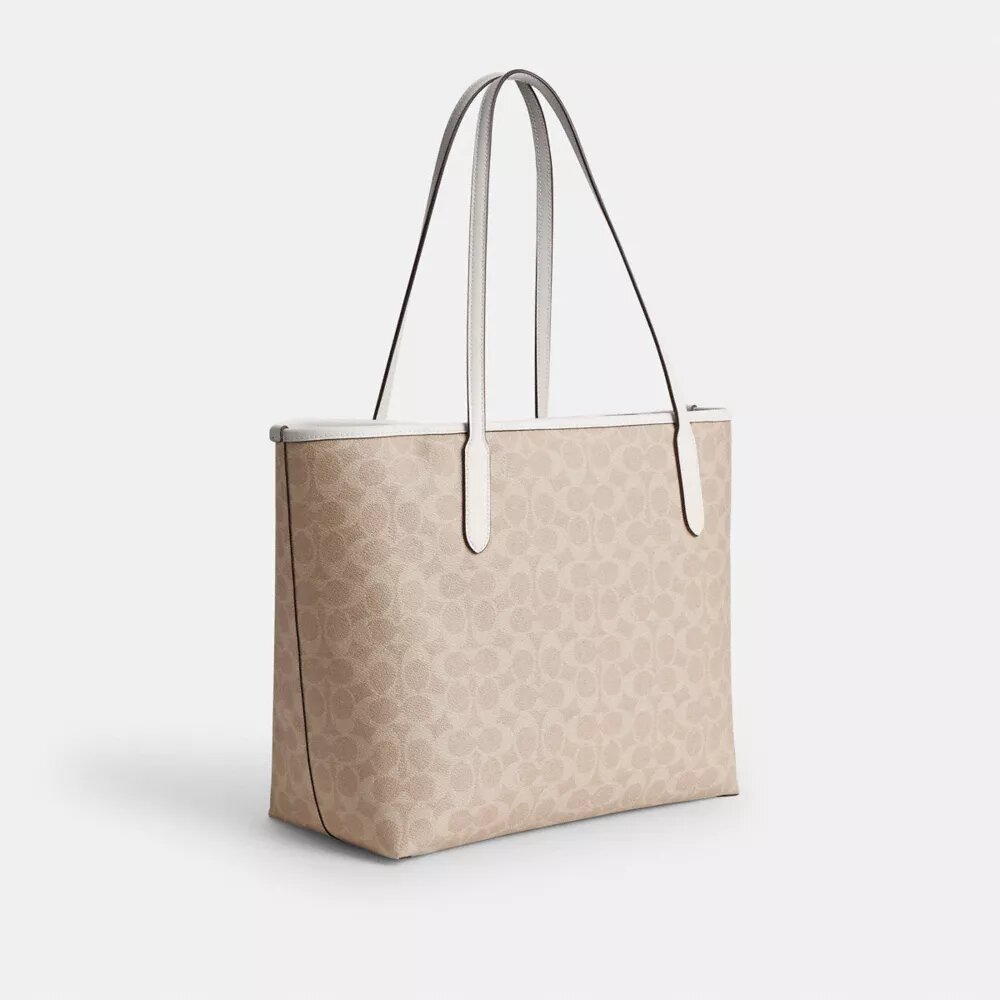Τσάντα City Tote από το Signature Canvas