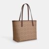 Τσάντα City Tote από το Signature Canvas