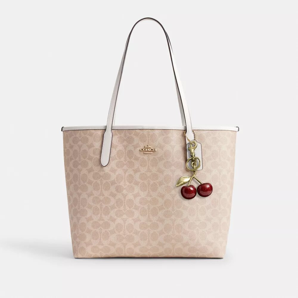 Τσάντα City Tote από το Signature Canvas