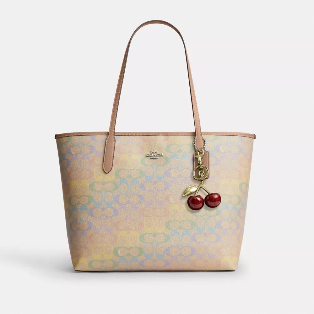 Τσάντα City Tote από το Signature Canvas Rainbow