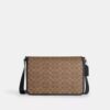 Τσάντα Colby Messenger 32 σε Signature Canvas