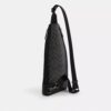 Τσάντα Dominic Sling Pack από Signature Canvas