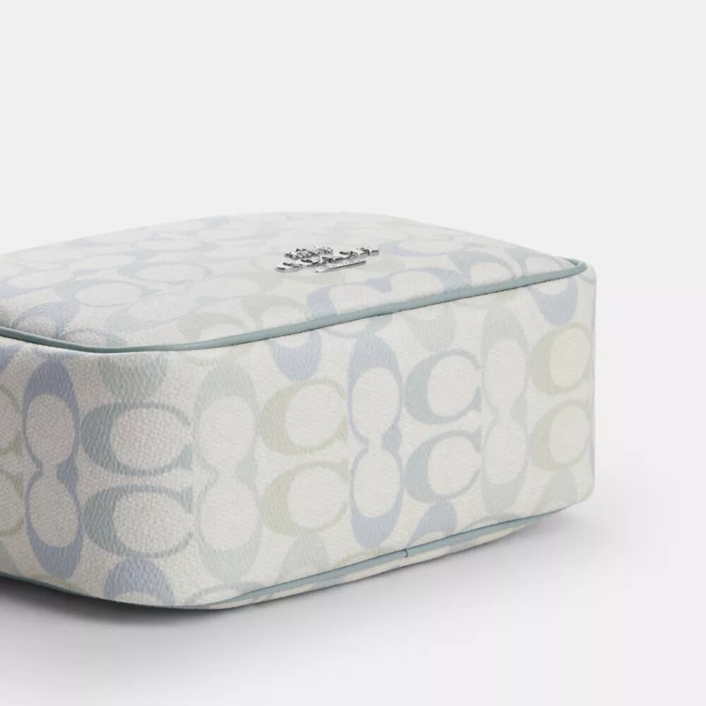 Τσάντα Mini Carey για φορά χιαστί από το Signature Canvas