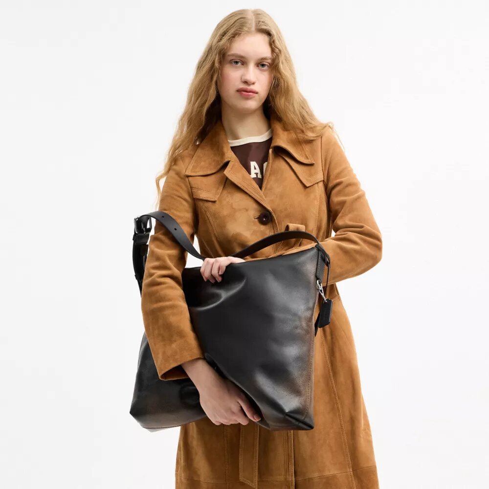 Τσάντα Mott Messenger από δέρμα «Loved»