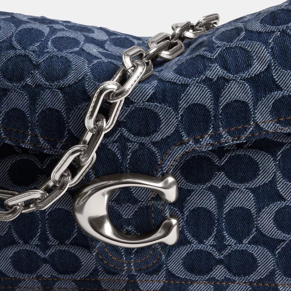 Τσάντα Ώμου Chain Tabby από το χαρακτηριστικό τζιν