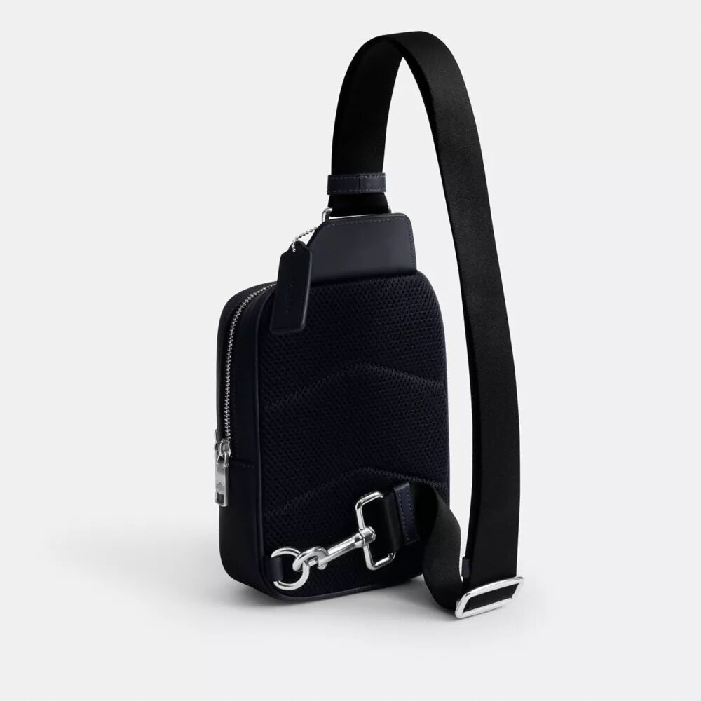 Τσάντα Racer Sling με χαρακτηριστικό καμουφλάζ μοτίβο