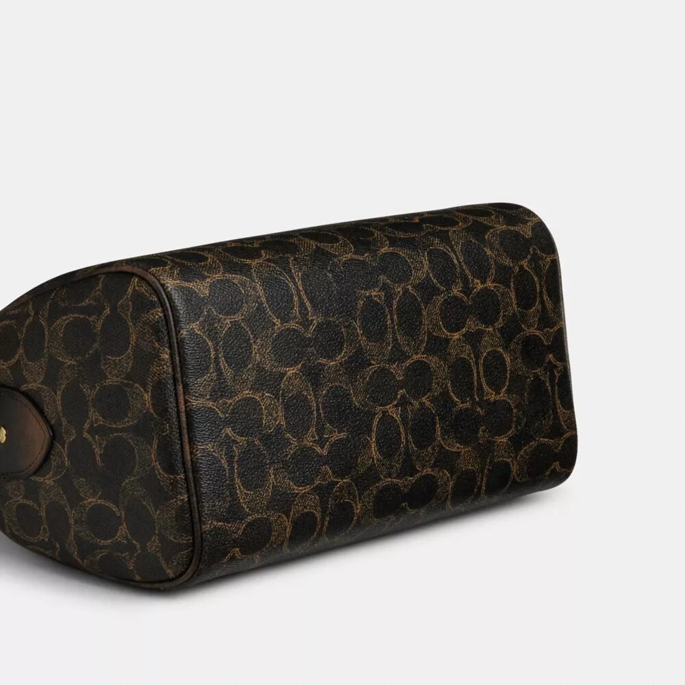 Τσάντα Rowan Satchel από το Signature Canvas με διακοσμητικά στοιχεία