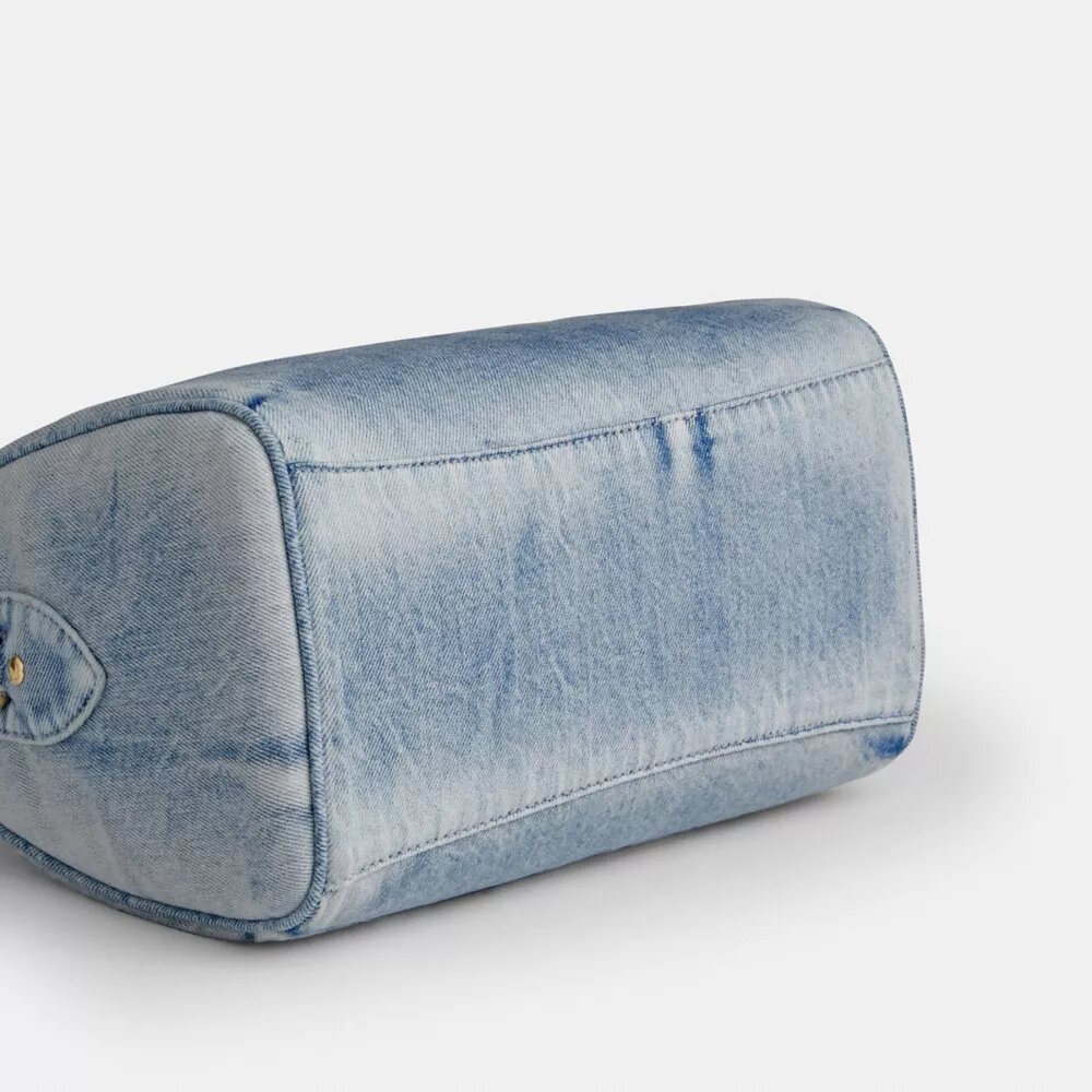 Τσάντα Rowan Satchel σε Loved Denim με γούρια
