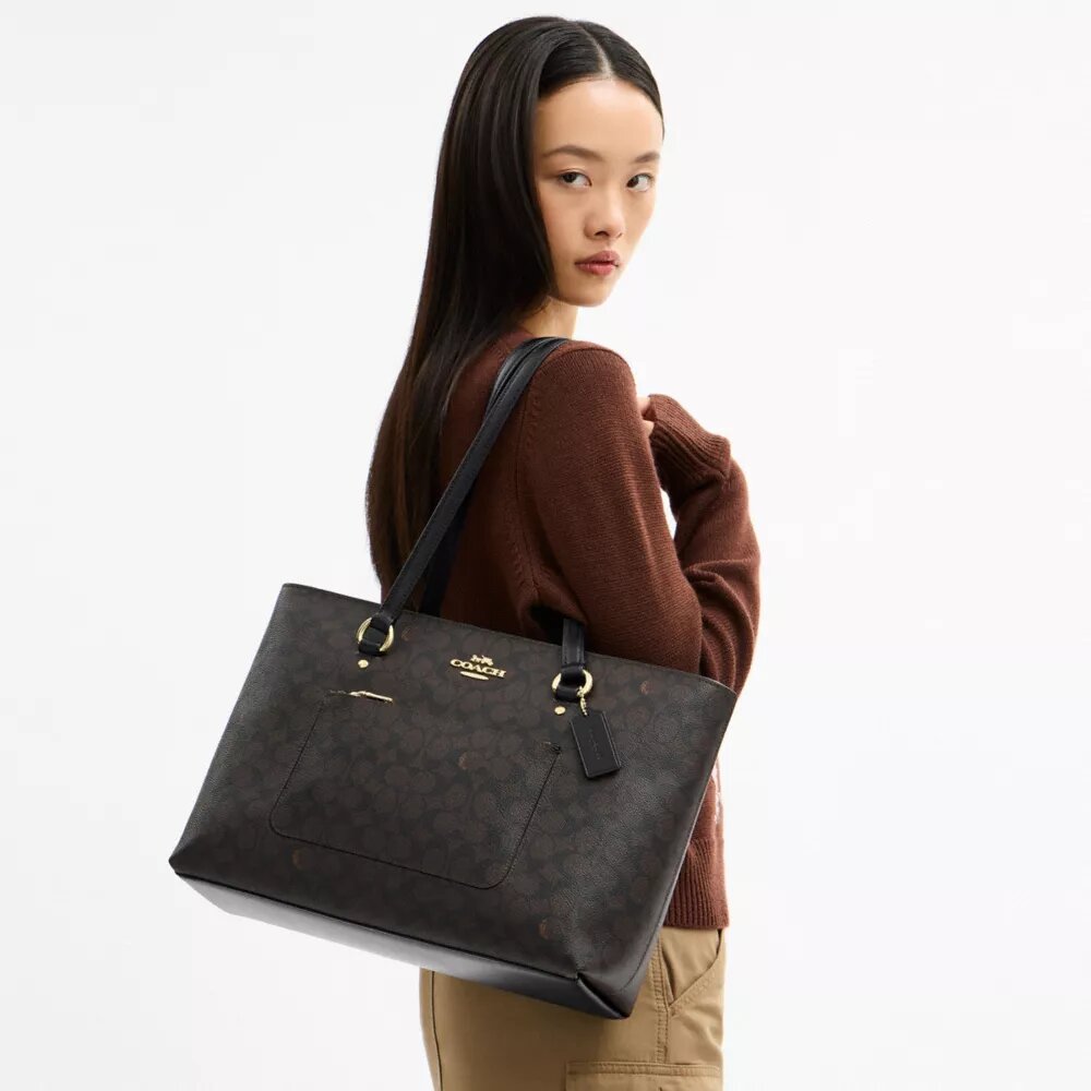 Τσάντα Station Tote από το Signature Canvas