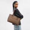 Τσάντα Station Tote από το Signature Canvas