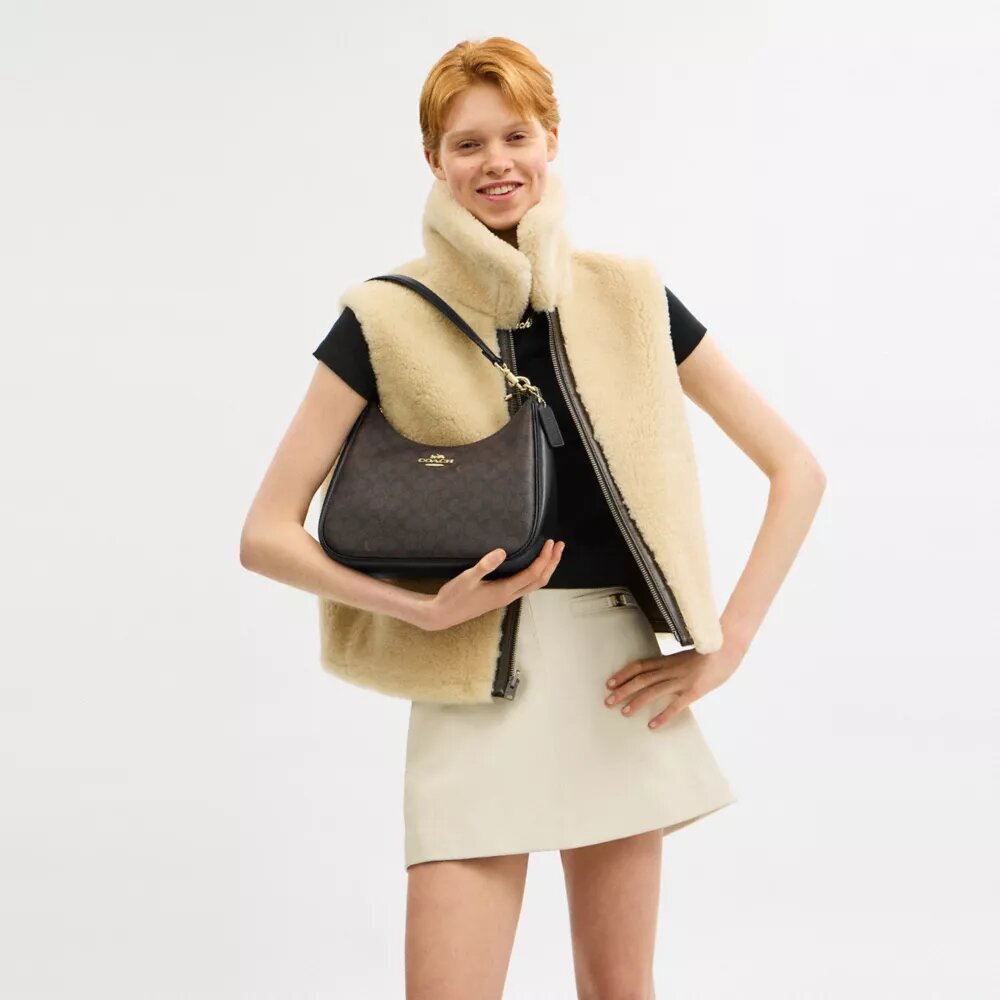 Τσάντα Teri Hobo από Signature Canvas