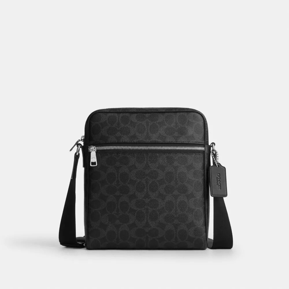 Τσάντα Tristan Crossbody 22 σε Signature Canvas