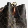 Τσάντα τύπου «bucket» Rowan από το αγαπημένο Signature Canvas με διακοσμητικά στοιχεία
