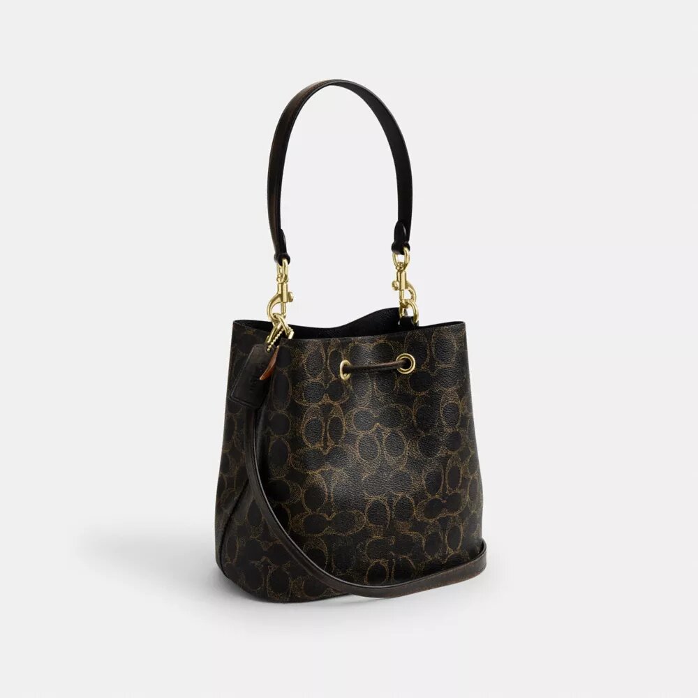 Τσάντα τύπου «bucket» Rowan από το αγαπημένο Signature Canvas με διακοσμητικά στοιχεία
