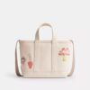 Τσάντα Utility Tote 27 με σχέδιο σκίτσου