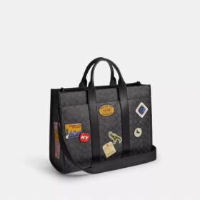 Τσάντα Wesley Shopper από Signature Canvas με ετικέτες