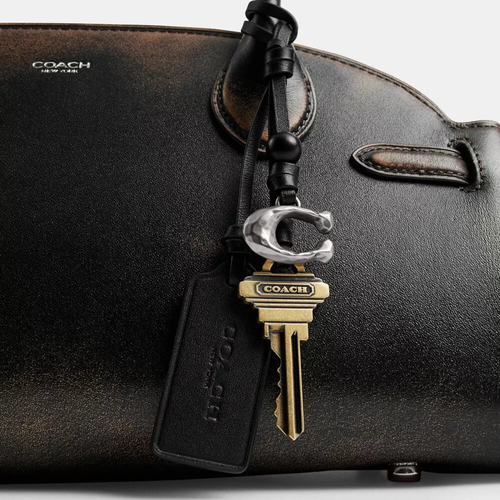 Τσάντες Empire Carryall 34 σε δέρμα Loved